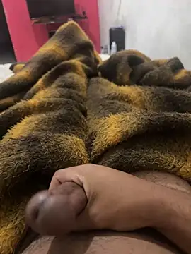 Snapshot of MarceloJr21 chatting on February 2026 06:03:01 AM MarceloJr21 online show from February 2026 06:03:01 AM