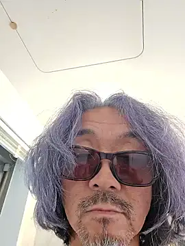 Snapshot of MtaS1 chatting on March 2026 04:03:02 AM MtaS1 online show from March 2026 04:03:02 AM