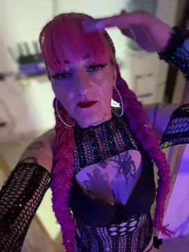 Snapshot of Karolaiin_LS chatting on February 2026 08:34:02 PM Karolaiin LS online show from February 2026 08:34:02 PM