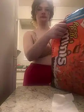 Snapshot of flowergirl88 chatting on February 2026 03:18:01 AM flowergirl88 online show from February 2026 03:18:01 AM