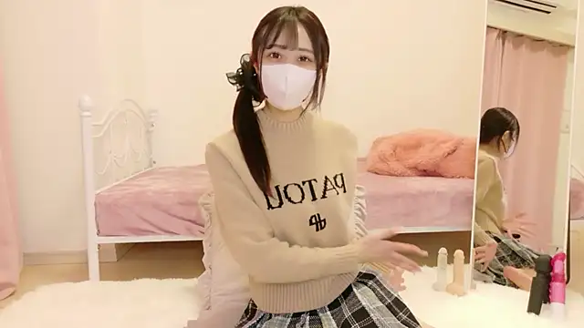 Snapshot of rinochan_v chatting on February 2026 03:09:01 PM rinochan v online show from February 2026 03:09:01 PM