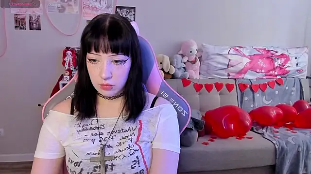 Snapshot of MollysLand chatting on February 2026 08:29:01 AM MollysLand online show from February 2026 08:29:01 AM