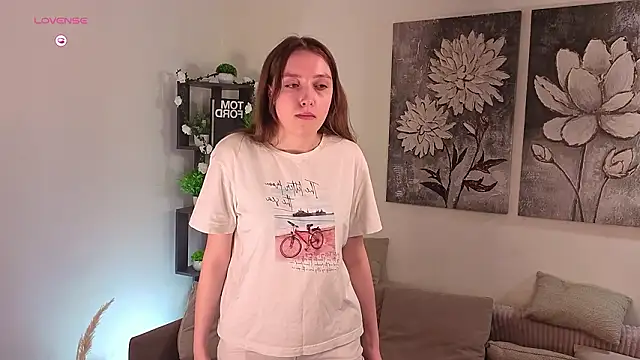 Snapshot of NenaWord chatting on February 2026 01:13:02 AM NenaWord online show from February 2026 01:13:02 AM