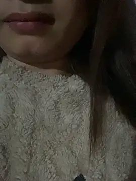 Snapshot of yuii-717 chatting on February 2026 02:44:01 PM yuii-717 online show from February 2026 02:44:01 PM