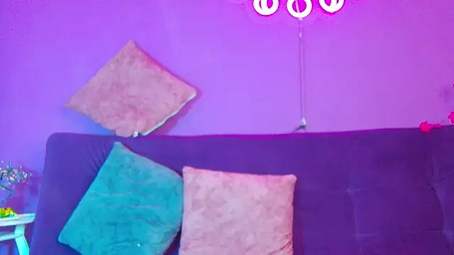 Snapshot of Noah_Greenhartt chatting on February 2026 09:04:01 PM Noah Greenhartt online show from February 2026 09:04:01 PM