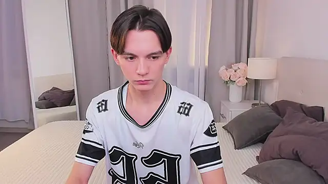 Ian Harrickton online show from March 2026 03:19:02 PM