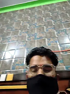 MrCurioX online show from April 2026 02:33:01 PM