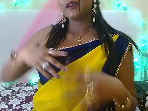 LIZNA 0 online show from February 2026 06:17:02 PM