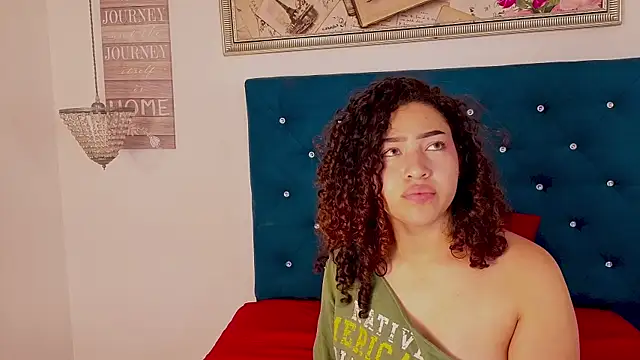 meganrousx online show from May 2026 07:32:02 PM