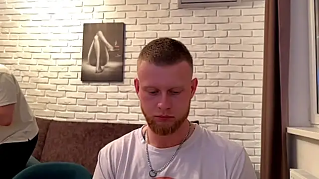 Adam ice online show from April 2026 07:58:02 PM