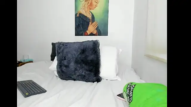 Snapshot of candy_jeremy11 chatting on February 2026 01:12:01 AM candy jeremy11 online show from February 2026 01:12:01 AM