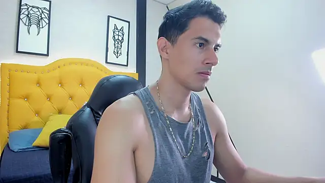 Snapshot of Mike_Conors chatting on March 2026 01:45:02 AM Mike Conors online show from March 2026 01:45:02 AM