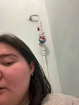 Snapshot of AngelKiras chatting on February 2026 05:56:02 AM AngelKiras online show from February 2026 05:56:02 AM