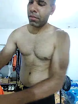 Snapshot of thom_1 chatting on March 2026 02:06:02 AM thom 1 online show from March 2026 02:06:02 AM