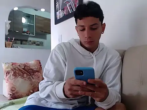 waner thom online show from February 2026 05:05:02 PM