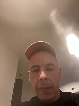 Snapshot of creativeX chatting on February 2026 01:02:02 AM creativeX online show from February 2026 01:02:02 AM