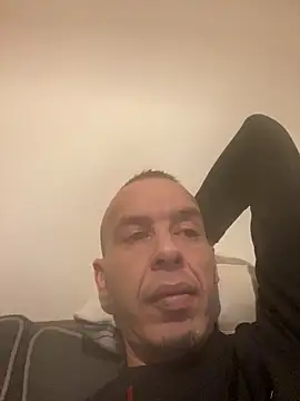 Snapshot of creativeX chatting on February 2026 09:22:02 PM creativeX online show from February 2026 09:22:02 PM