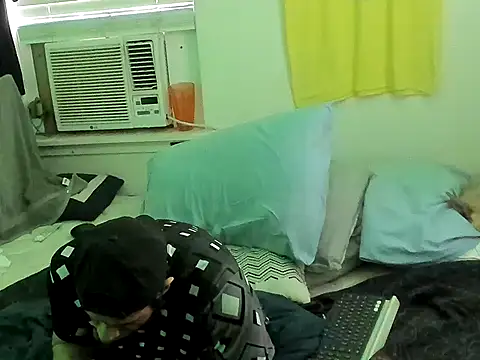 Snapshot of JokerAndyKenwood chatting on March 2026 09:42:01 PM JokerAndyKenwood online show from March 2026 09:42:01 PM