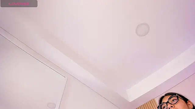 Snapshot of rebeca_taylor chatting on April 2026 03:02:01 AM rebeca taylor online show from April 2026 03:02:01 AM