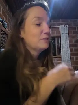 Loirinha surf online show from February 2026 05:47:02 AM