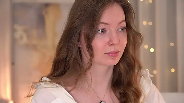 moan elisa online show from March 2026 11:30:02 PM