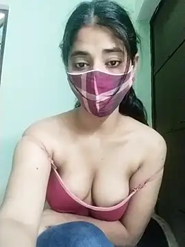 Snapshot of Kitti-Sharma chatting on March 2026 11:32:01 AM Kitti-Sharma online show from March 2026 11:32:01 AM