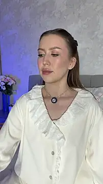 Snapshot of Velvet_Hell chatting on February 2026 03:53:01 PM Velvet Hell online show from February 2026 03:53:01 PM