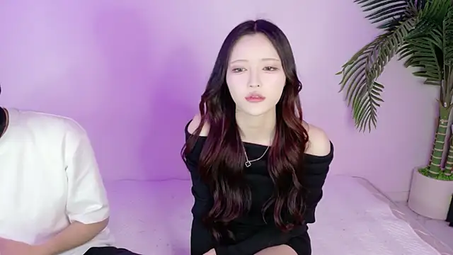 freeterRyo online show from March 2026 01:29:02 PM