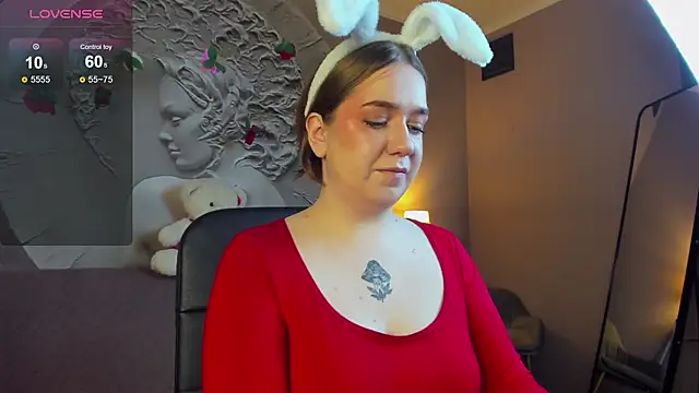 Snapshot of RachelDiRose chatting on February 2026 04:00:01 AM RachelDiRose online show from February 2026 04:00:01 AM