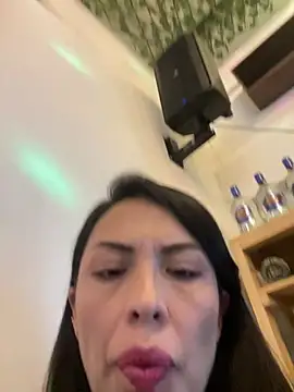 Emma Sanz   online show from February 2026 01:35:02 AM