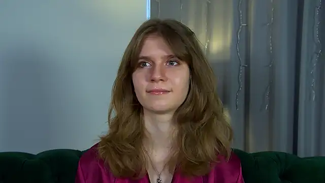 MilaMaelis online show from April 2026 07:45:01 AM