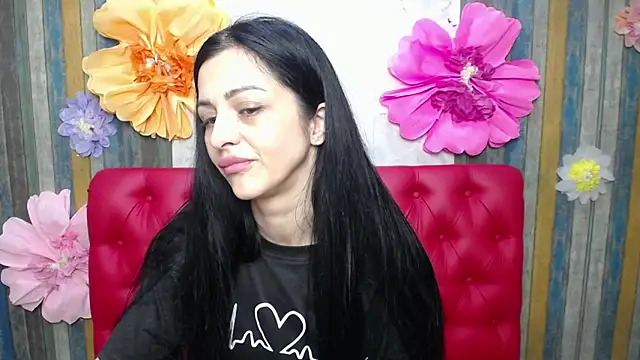 Snapshot of EvaClarkk chatting on May 2026 08:00:01 AM EvaClarkk online show from May 2026 08:00:01 AM