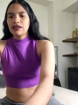 Snapshot of Julieta_Parker chatting on February 2026 05:00:01 PM Julieta Parker online show from February 2026 05:00:01 PM