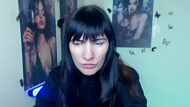 Snapshot of Rosalinda_ro chatting on February 2026 01:29:01 PM Rosalinda ro online show from February 2026 01:29:01 PM