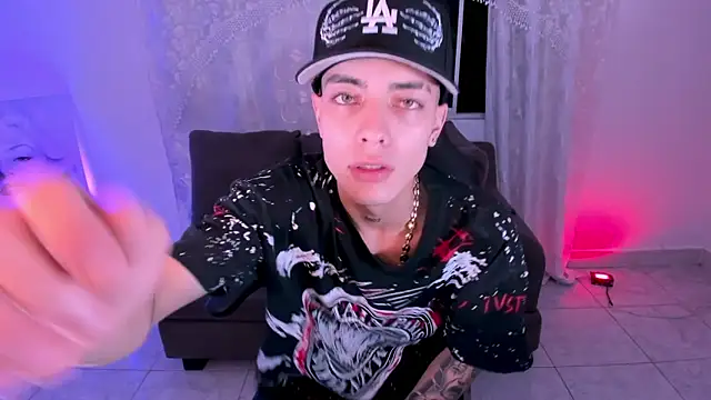 Dereck Boy  online show from April 2026 04:27:01 AM