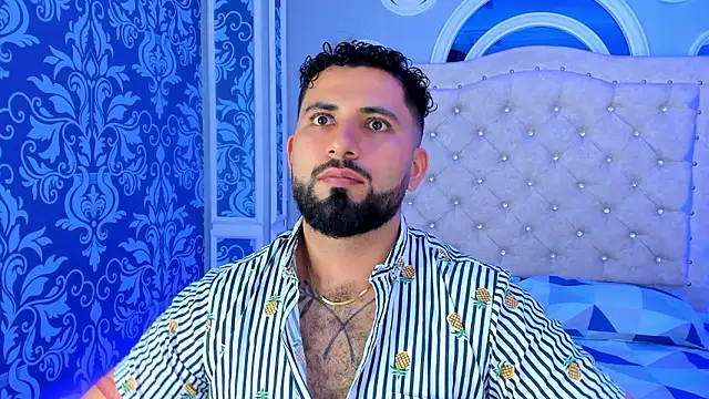 Snapshot of bear_mao_ chatting on February 2026 11:28:02 AM bear mao online show from February 2026 11:28:02 AM