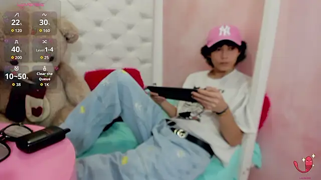 thanier 18 online show from February 2026 07:32:02 PM