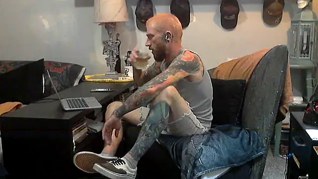 F D R  online show from March 2026 03:33:01 AM