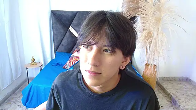 nikoo 18 online show from March 2026 01:39:01 PM