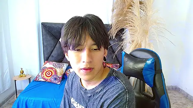 nikoo 18 online show from March 2026 01:26:01 PM