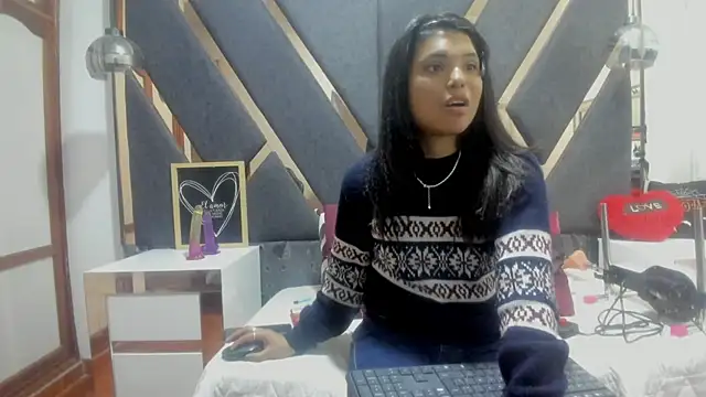 Snapshot of Maggyx chatting on June 2026 01:23:02 PM Maggyx online show from June 2026 01:23:02 PM