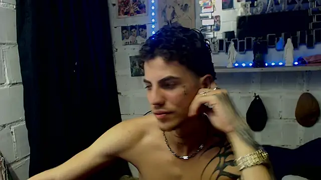 Snapshot of paul-mendezx chatting on February 2026 09:08:01 PM paul-mendezx online show from February 2026 09:08:01 PM