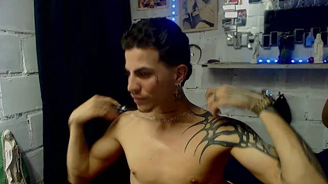 Snapshot of paul-mendezx chatting on February 2026 05:48:01 AM paul-mendezx online show from February 2026 05:48:01 AM