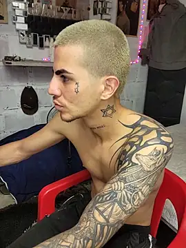 Snapshot of paul-mendezx chatting on February 2026 05:33:01 PM paul-mendezx online show from February 2026 05:33:01 PM