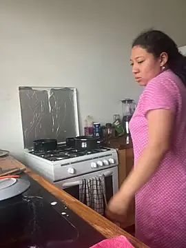 daphne grande online show from March 2026 02:01:01 PM