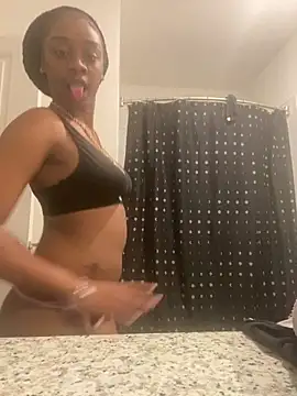 Snapshot of prettybrown9 chatting on February 2026 02:51:01 AM prettybrown9 online show from February 2026 02:51:01 AM