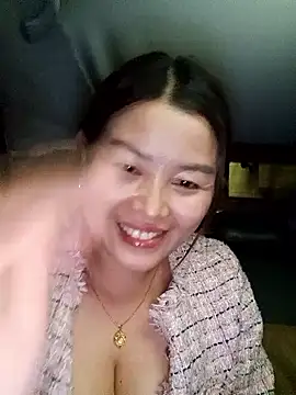 Jennie dogy online show from April 2026 05:30:01 PM