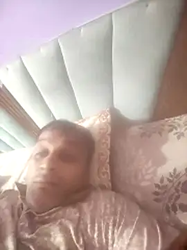Snapshot of indiandesivillegeboy chatting on July 2026 08:31:02 AM indiandesivillegeboy online show from July 2026 08:31:02 AM