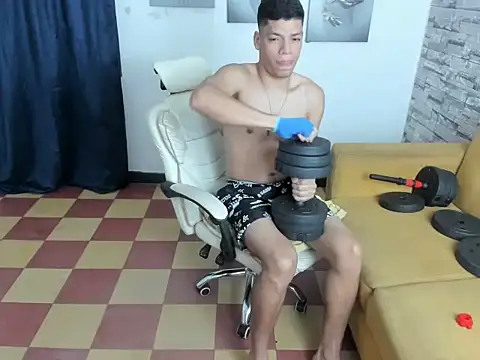 Snapshot of Andres_sant_ chatting on February 2026 12:40:02 AM Andres sant online show from February 2026 12:40:02 AM