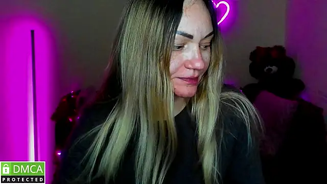 Snapshot of BlondMikey22 chatting on February 2026 06:31:01 PM BlondMikey22 online show from February 2026 06:31:01 PM